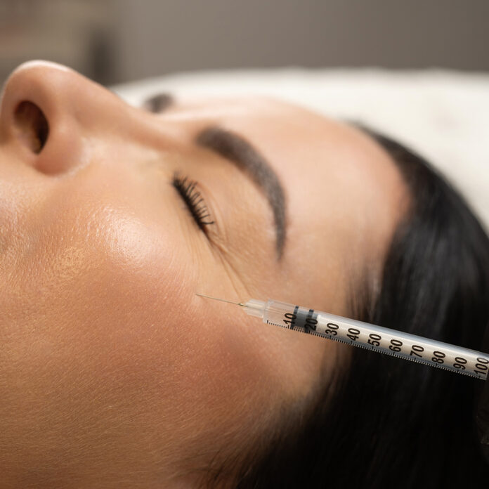 Methoden einer Augenring-Behandlung